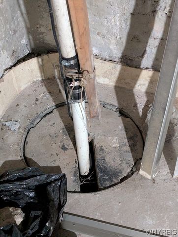 12 Ashley Place, Lockport City, NY 14094