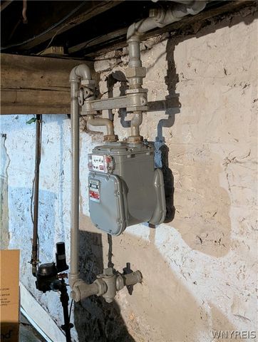 12 Ashley Place, Lockport City, NY 14094