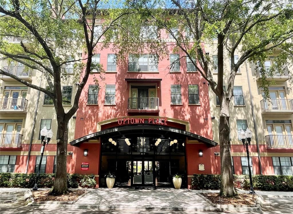 911 N ORANGE AVENUE 424, Orlando, FL 32801