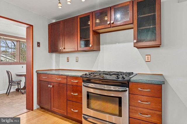 201 GLENDALOUGH RD, Glenside, PA 19038