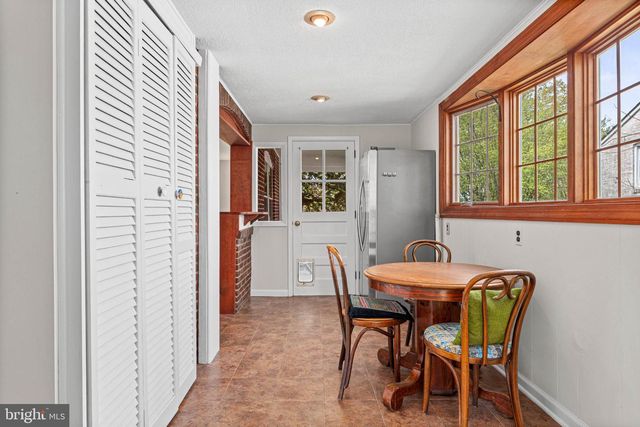 201 GLENDALOUGH RD, Glenside, PA 19038