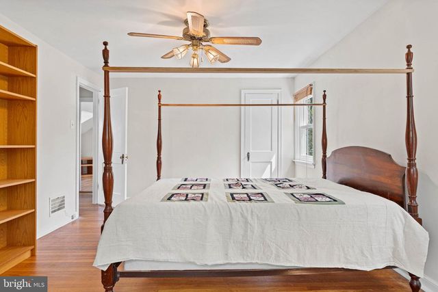 201 GLENDALOUGH RD, Glenside, PA 19038