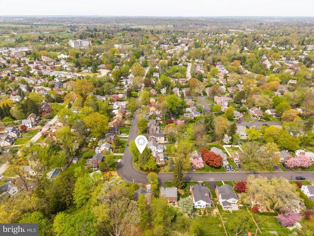 201 GLENDALOUGH RD, Glenside, PA 19038