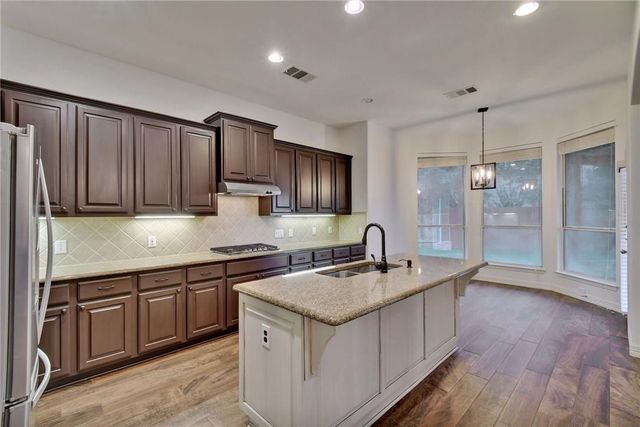 2814 Cool River LOOP, Round Rock, TX 78665