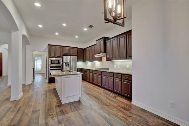 2814 Cool River LOOP, Round Rock, TX 78665