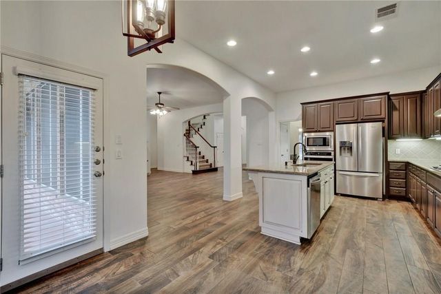 2814 Cool River LOOP, Round Rock, TX 78665