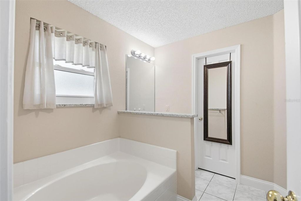 Image 30 of property listing at 129 FORT CAROLINE LANE, Palm Coast, FL 32137