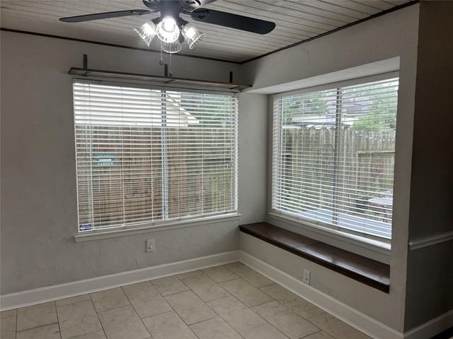 15802 Oak Mountain Drive, Houston, TX 77095