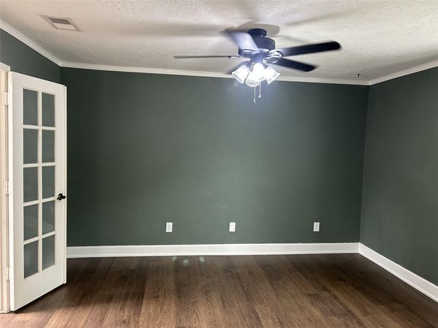 15802 Oak Mountain Drive, Houston, TX 77095