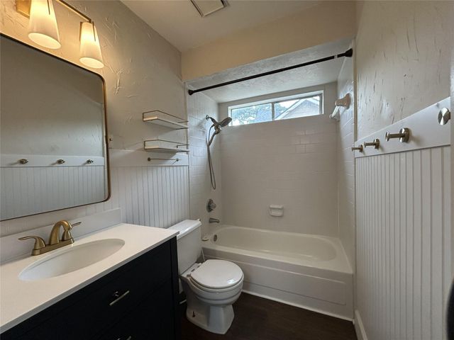 15802 Oak Mountain Drive, Houston, TX 77095