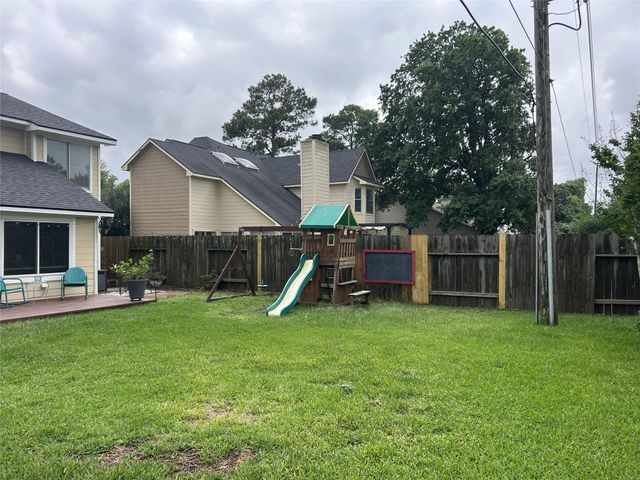 15802 Oak Mountain Drive, Houston, TX 77095