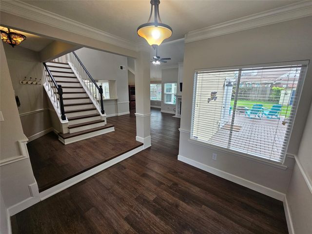 15802 Oak Mountain Drive, Houston, TX 77095