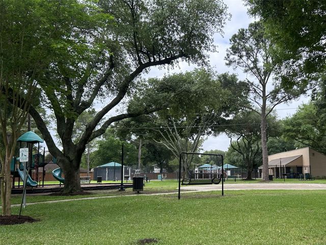 15802 Oak Mountain Drive, Houston, TX 77095