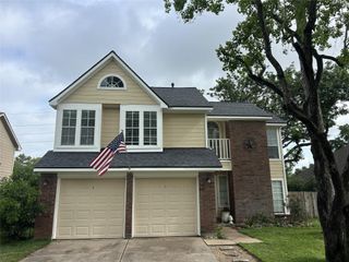 15802 Oak Mountain Drive, Houston, TX 77095