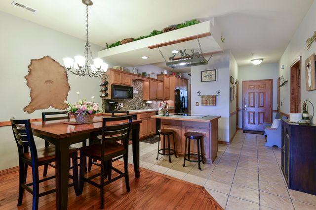 24 Village Trail 2, Branson, MO 65616