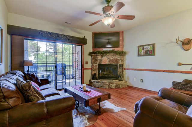 24 Village Trail 2, Branson, MO 65616