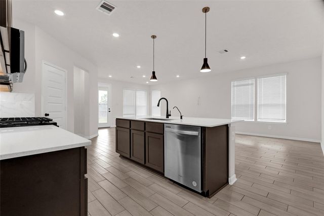 12802 Camellia Glade Lane, Houston, TX 77044