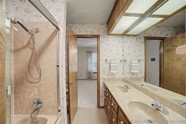 521 Pioneer Road, Sapulpa, OK 74066