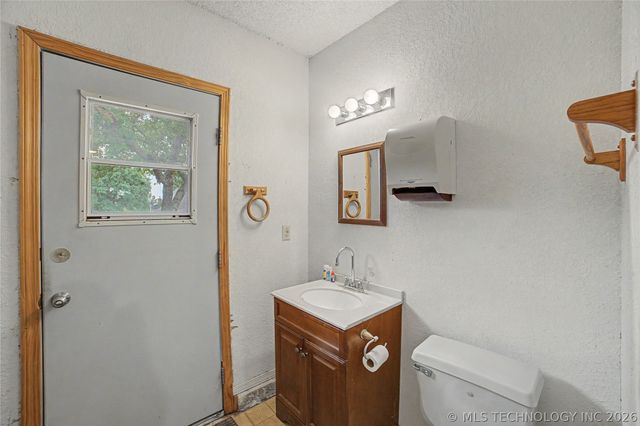 521 Pioneer Road, Sapulpa, OK 74066