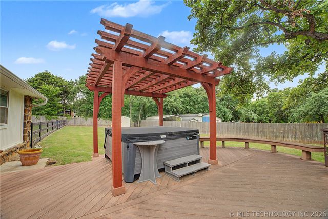 521 Pioneer Road, Sapulpa, OK 74066