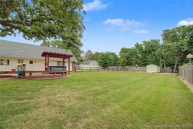 521 Pioneer Road, Sapulpa, OK 74066