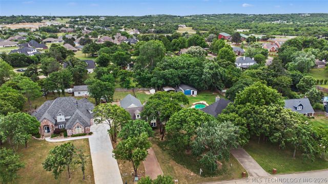 521 Pioneer Road, Sapulpa, OK 74066