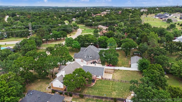 521 Pioneer Road, Sapulpa, OK 74066