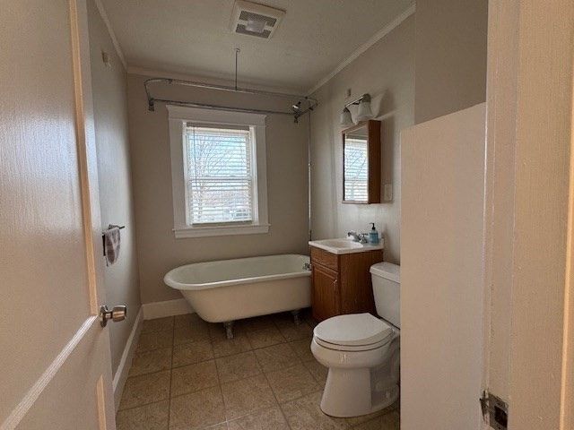 112 Seventh Street, Leominster, MA 01453