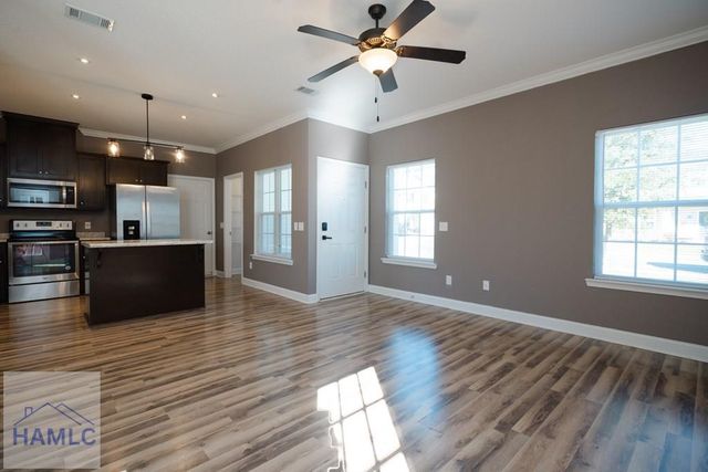 396 Alcott Circle, Hinesville, GA 31313