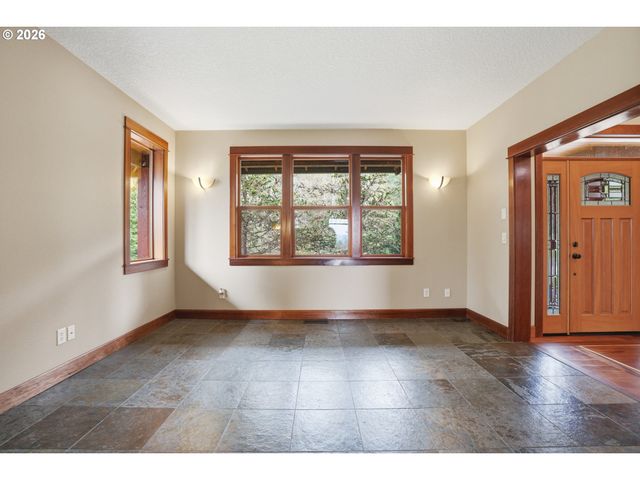 1803 N WOODBURN Rd, Washougal, WA 98671