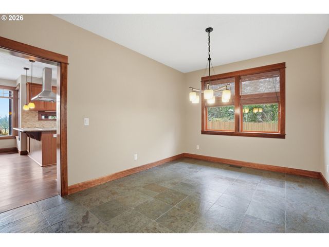 1803 N WOODBURN Rd, Washougal, WA 98671