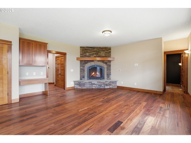 1803 N WOODBURN Rd, Washougal, WA 98671