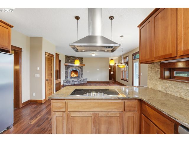 1803 N WOODBURN Rd, Washougal, WA 98671