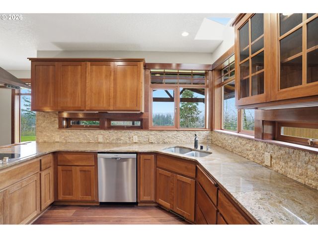 1803 N WOODBURN Rd, Washougal, WA 98671