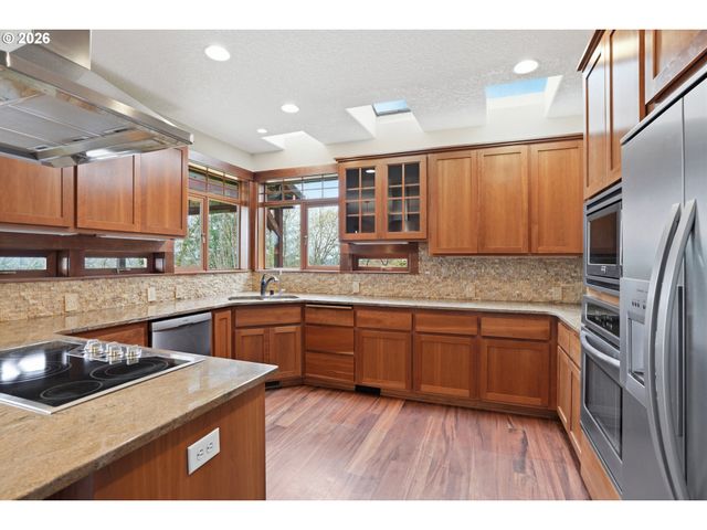 1803 N WOODBURN Rd, Washougal, WA 98671