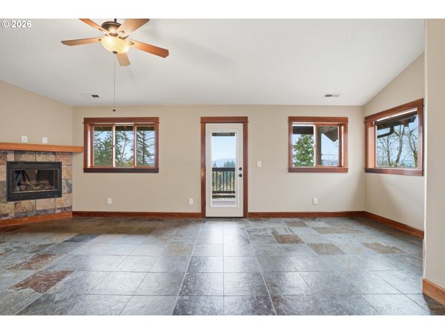 1803 N WOODBURN Rd, Washougal, WA 98671