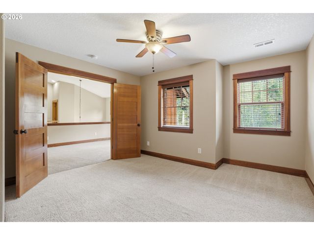 1803 N WOODBURN Rd, Washougal, WA 98671