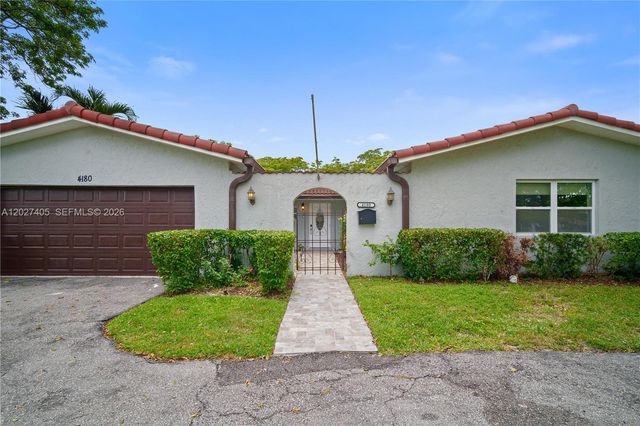4180 NW 103rd Dr, Coral Springs, FL 33065