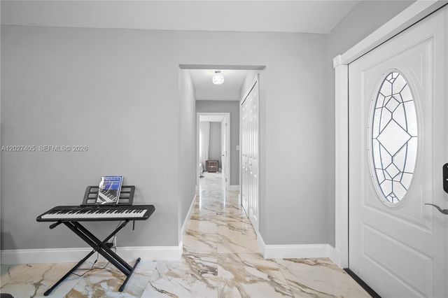 4180 NW 103rd Dr, Coral Springs, FL 33065