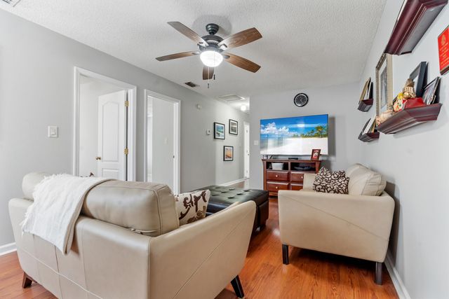 3525 CLIFDEN Drive, Tallahassee, FL 32309