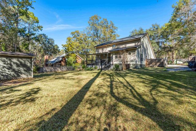 3525 CLIFDEN Drive, Tallahassee, FL 32309