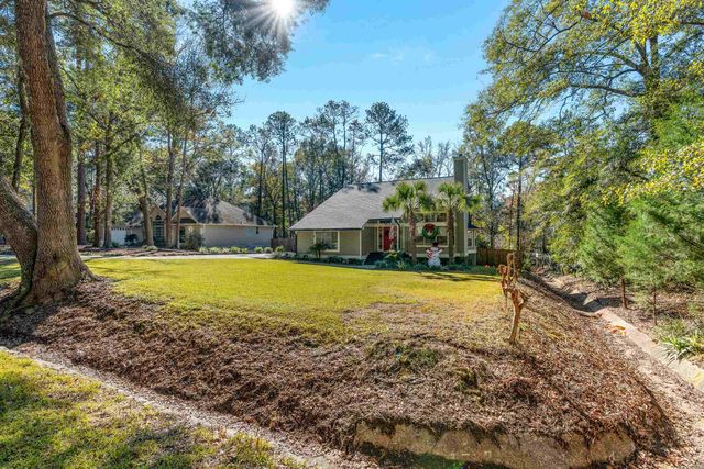 3525 CLIFDEN Drive, Tallahassee, FL 32309