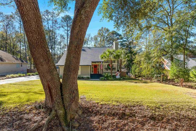 3525 CLIFDEN Drive, Tallahassee, FL 32309