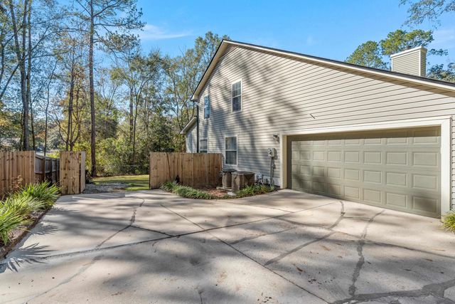 3525 CLIFDEN Drive, Tallahassee, FL 32309