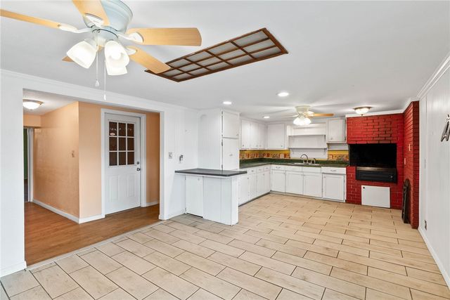 1225 Jonnell St, Corpus Christi, TX 78418