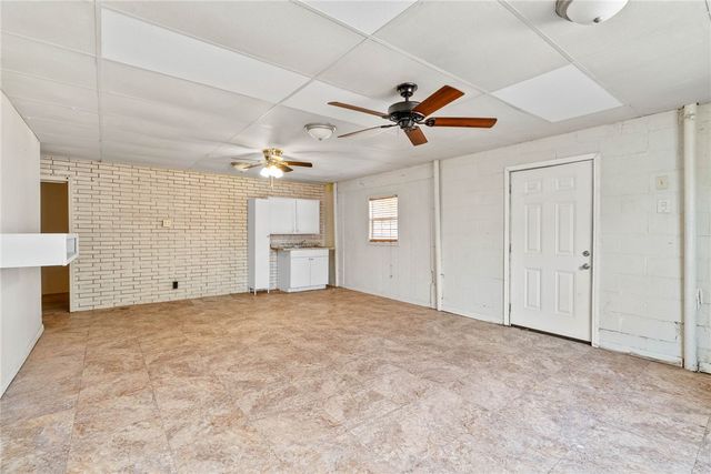 1225 Jonnell St, Corpus Christi, TX 78418