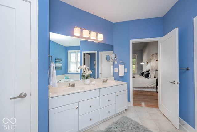 6562 W May Apple Drive, Mccordsville, IN 46055