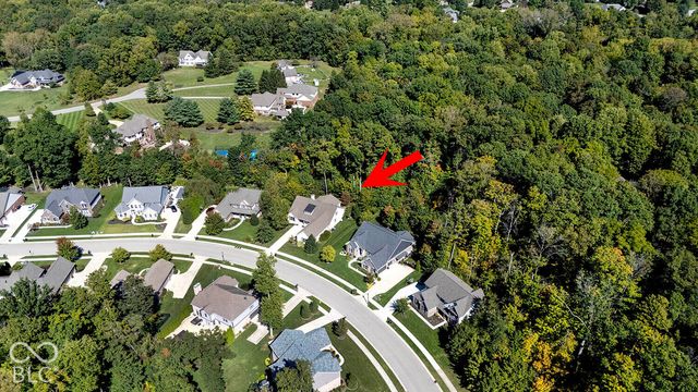 6562 W May Apple Drive, Mccordsville, IN 46055