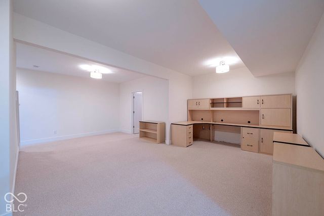 6562 W May Apple Drive, Mccordsville, IN 46055