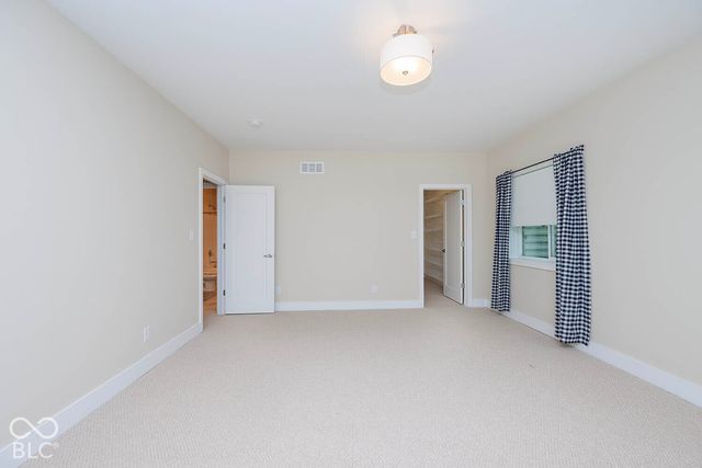 6562 W May Apple Drive, Mccordsville, IN 46055